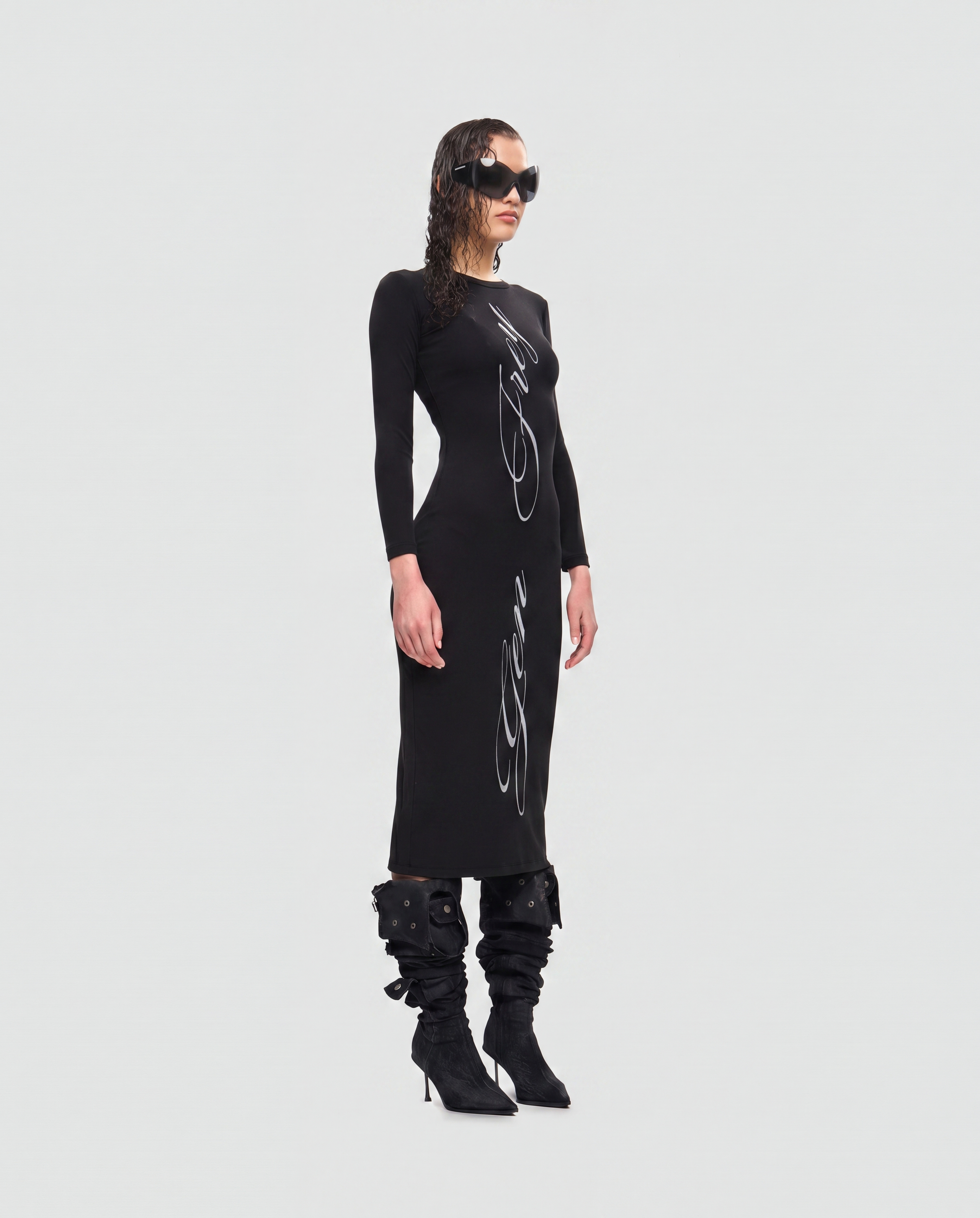 SIGNATURE DRESS