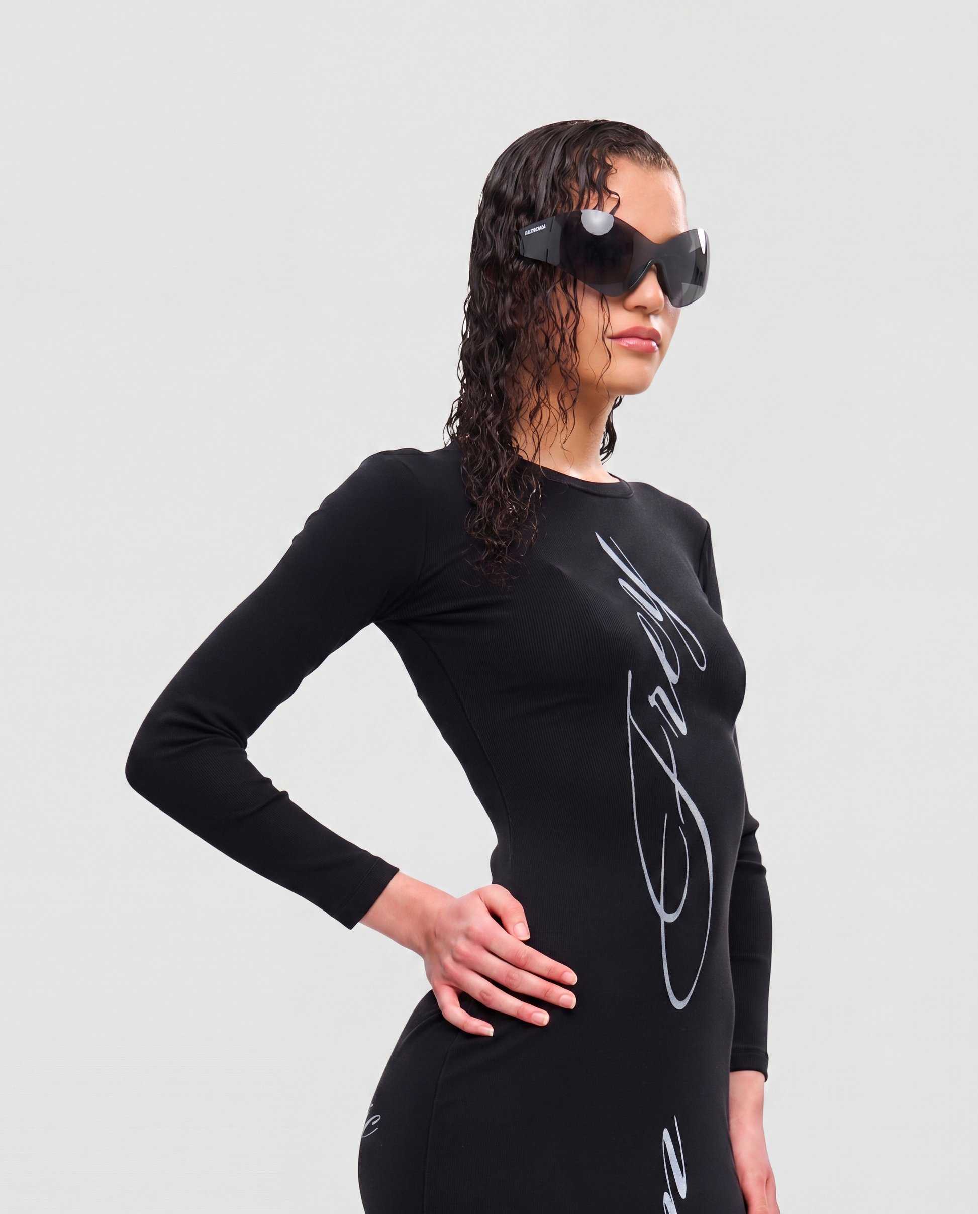 SIGNATURE DRESS