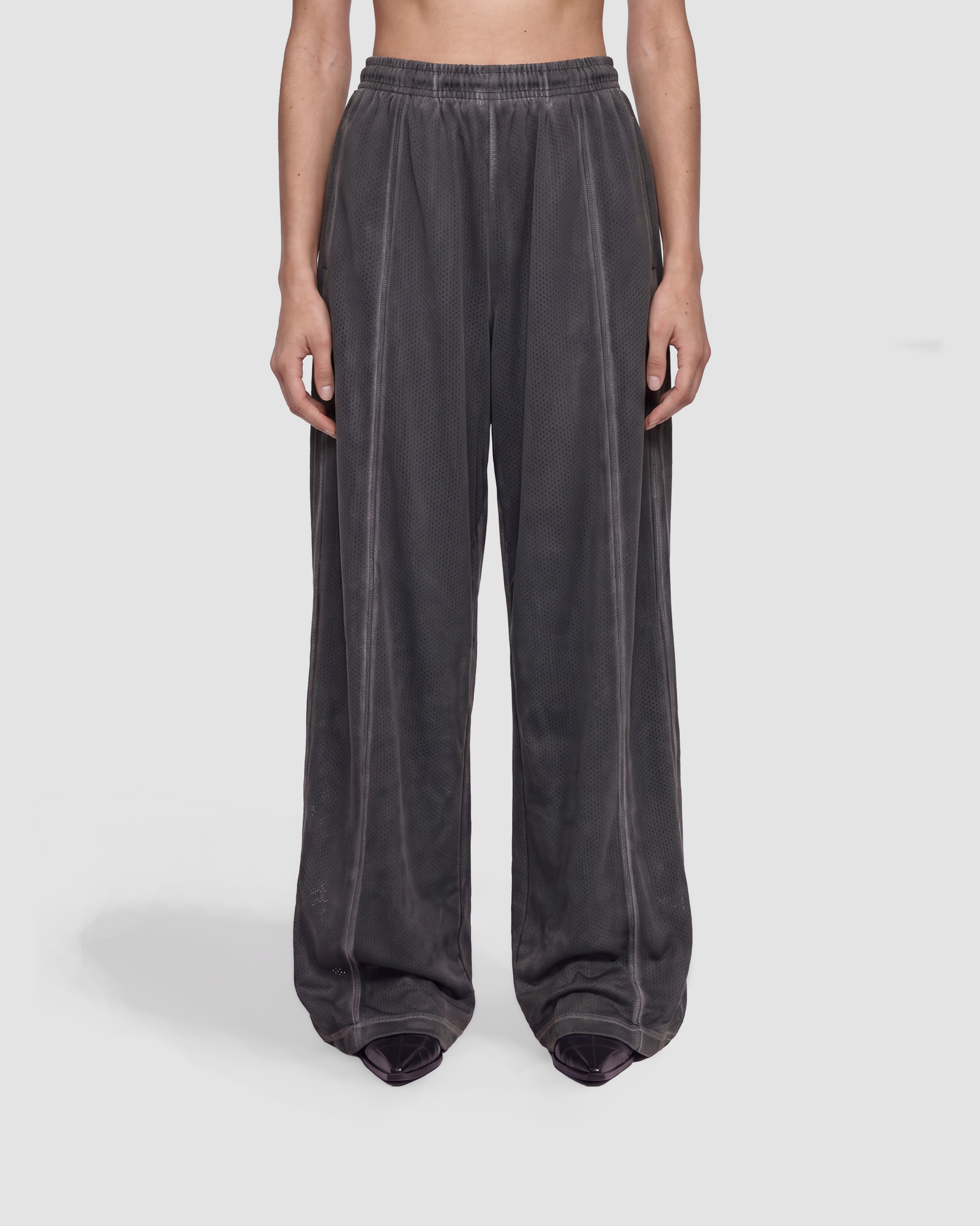 THE PERFECT TRACKSUIT PANTS